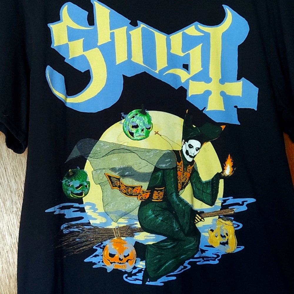 Ghost Papa Emeritus IV Flying Broomstick